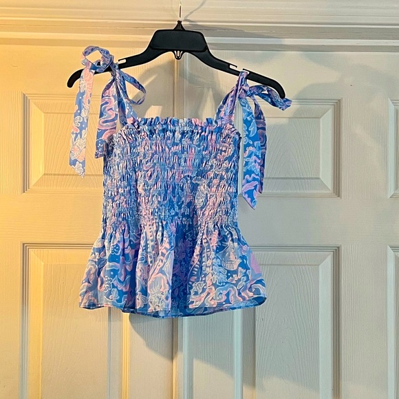 Lily Pulitzer Cute  tank - Picture 2 of 3